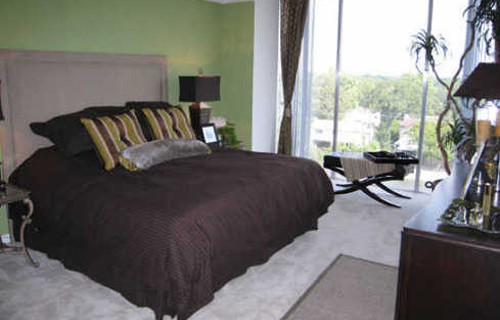 Gallery Picture